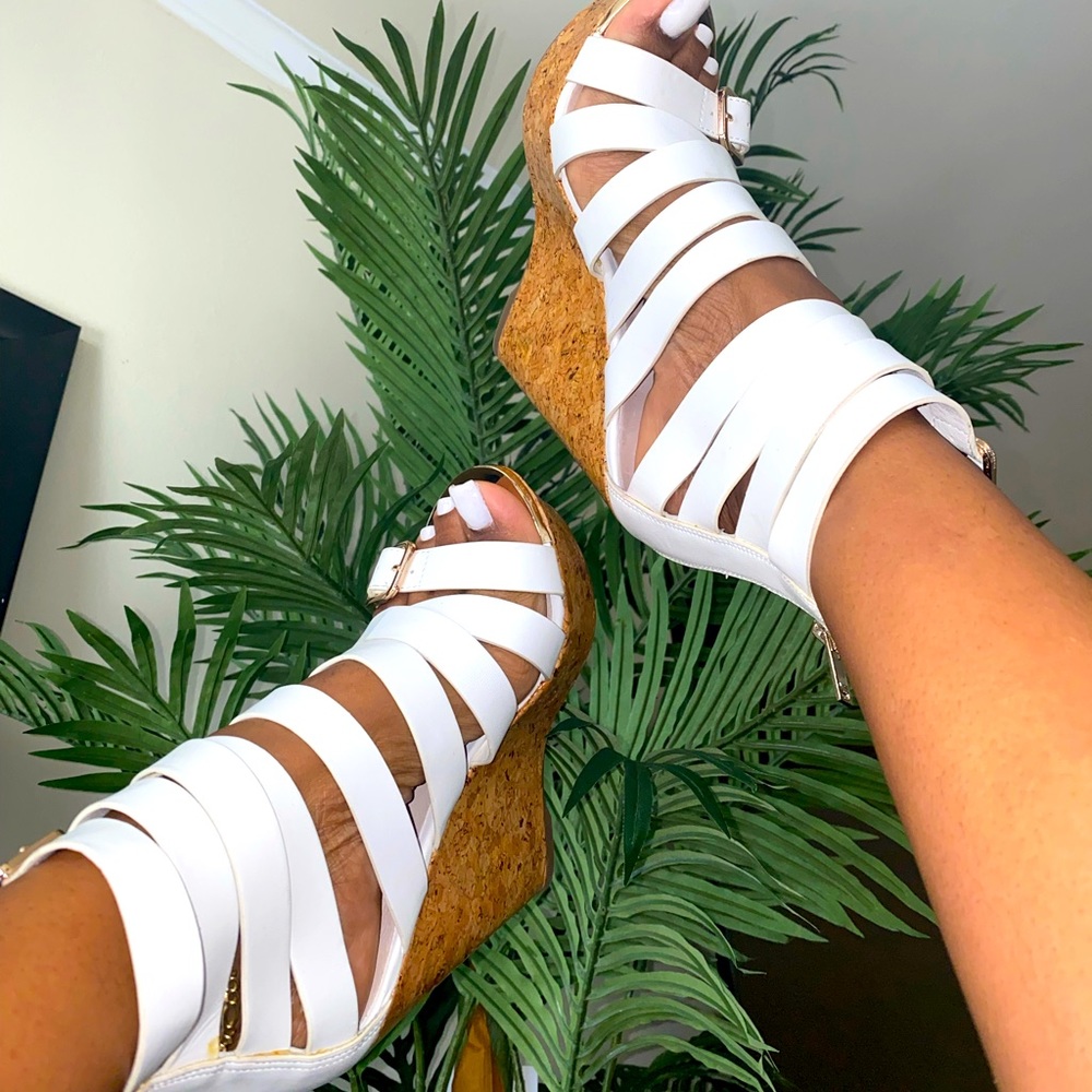 CLASSY WHITE AND GOLD WEDGES • ALDO SHOES